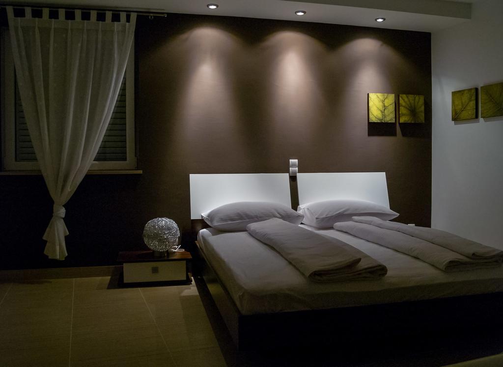 Apartments Marco Polo Banjol Room photo